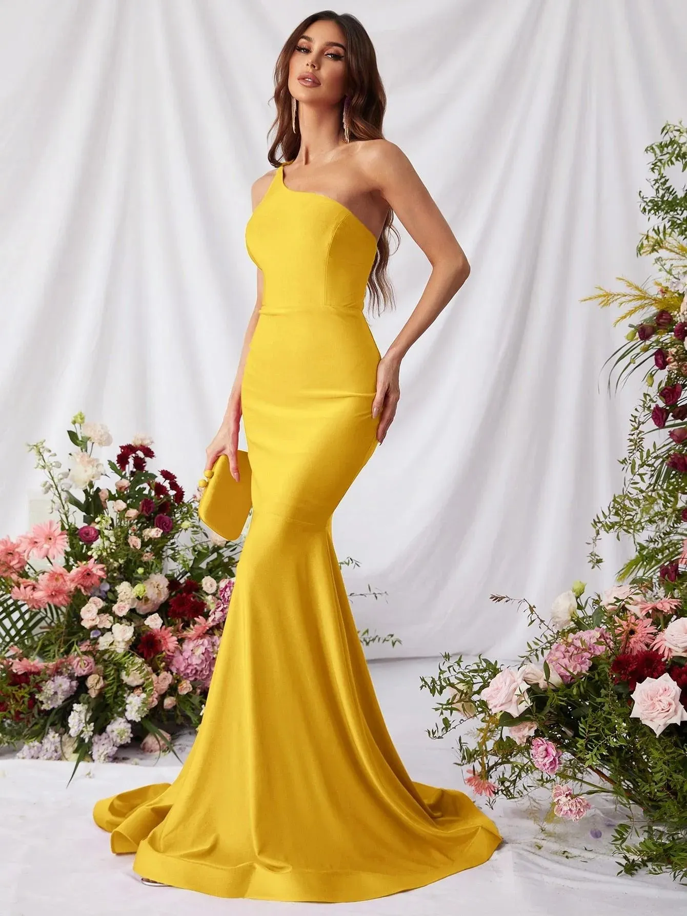 Elegant One Shoulder Mermaid Hem Formal Dresses