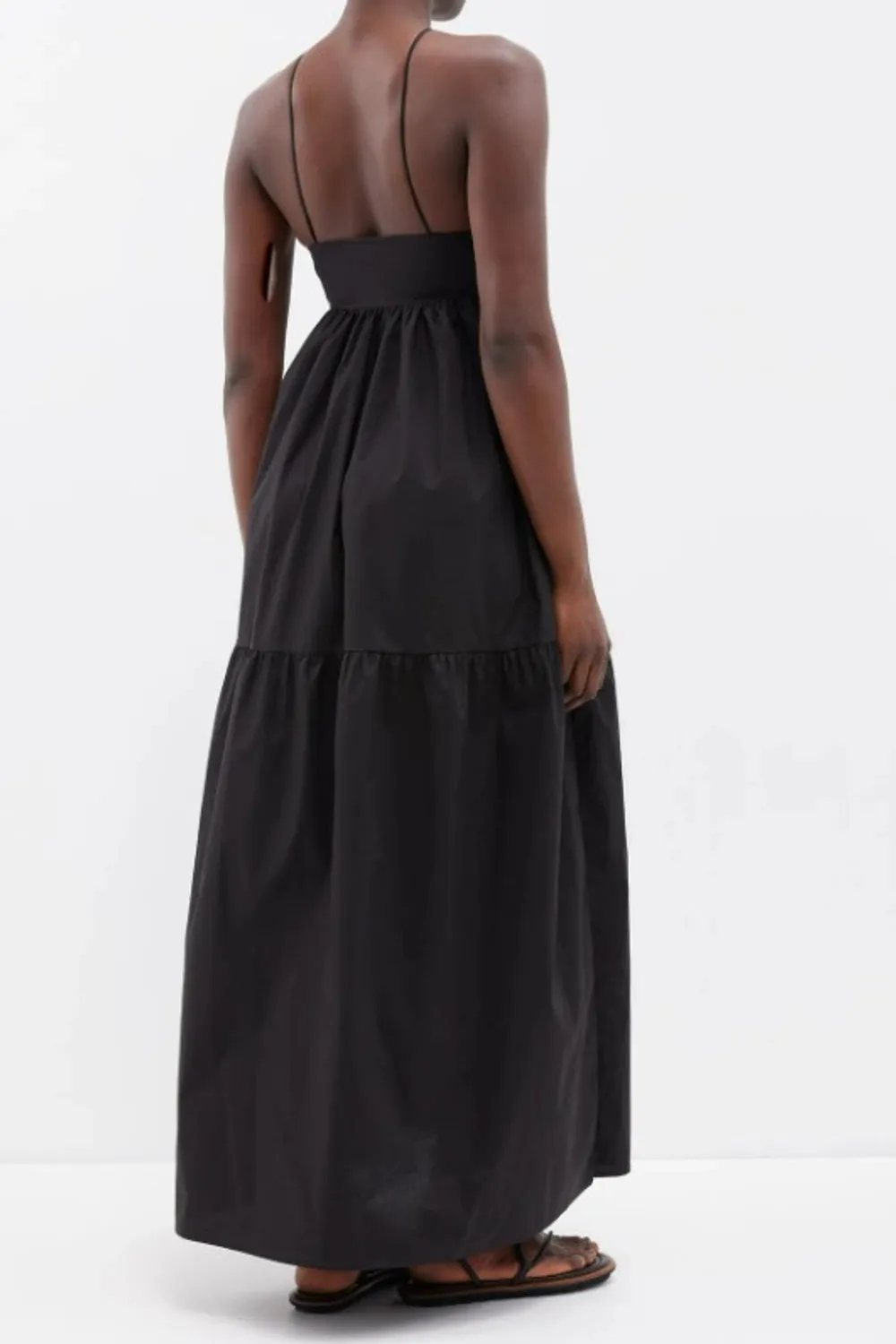 Yeongju Black Dress